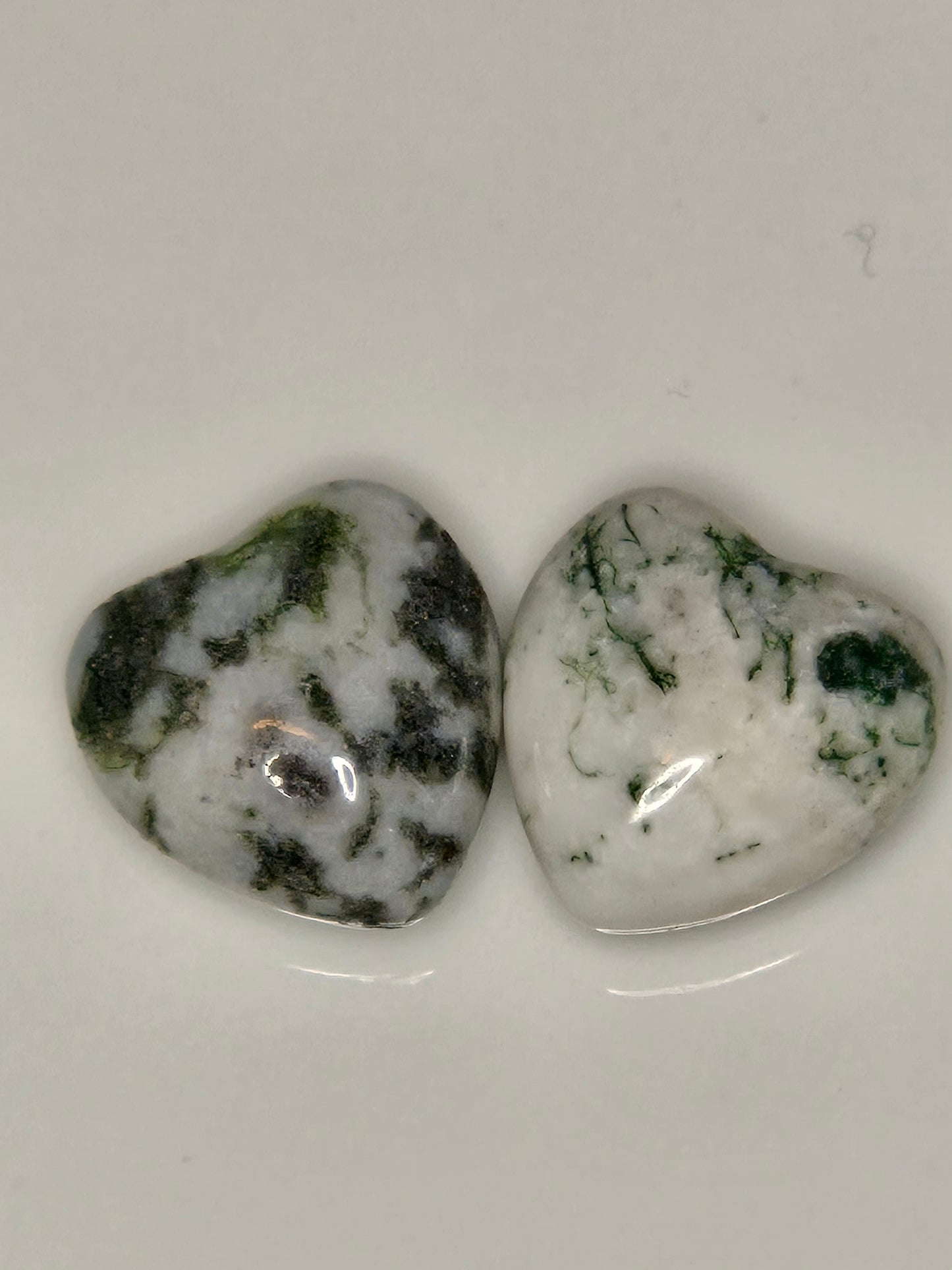 Small crystal Hearts
